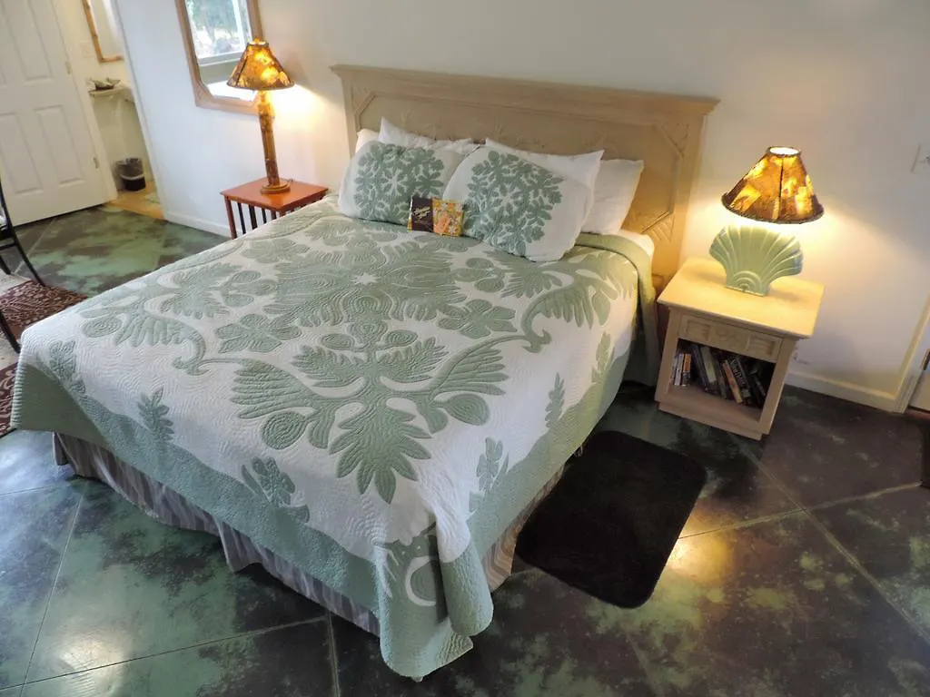 Hale Pua Villa - Hibiscus Suite Koloa United States